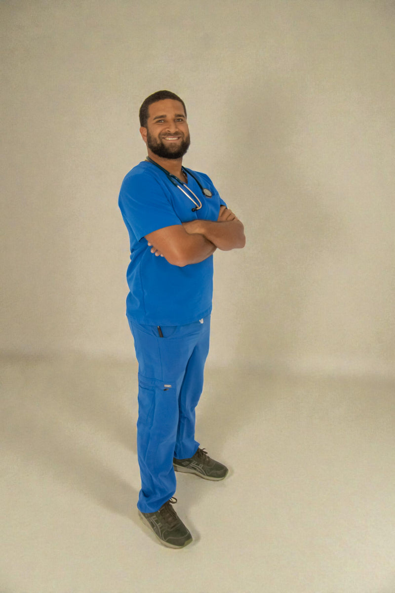 Dr. Carlos Ortiz